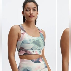 FABLETICS HARLOW REVERSIBLE MEDIUM-IMPACT SPORTS BRA - Medium - Dreamscape